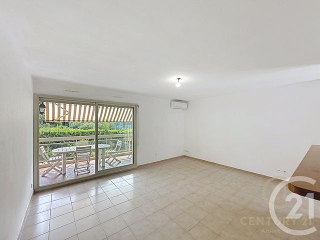 Appartement F3 à louer - 3 pièces - 57.66 m2 - ANTIBES - 06 - PROVENCE-ALPES-COTE-D-AZUR - Century 21 Albert 1Er