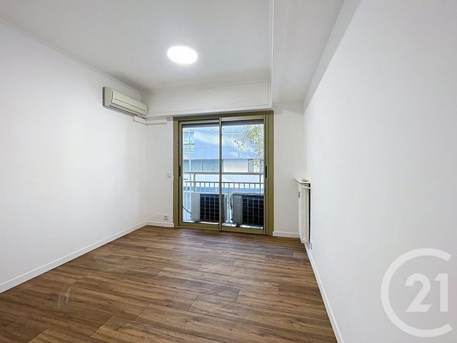 Appartement F4 à vendre - 4 pièces - 99.23 m2 - ANTIBES - 06 - PROVENCE-ALPES-COTE-D-AZUR - Century 21 Albert 1Er