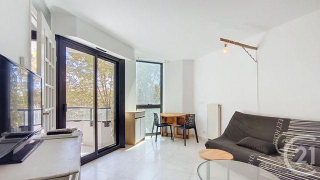 Appartement F1 à vendre - 1 pièce - 27.96 m2 - JUAN LES PINS - 06 - PROVENCE-ALPES-COTE-D-AZUR - Century 21 Albert 1Er