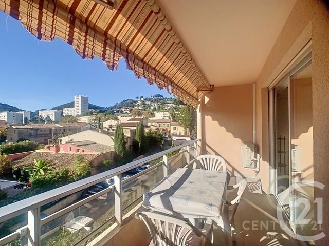 Appartement F1 à louer VALLAURIS