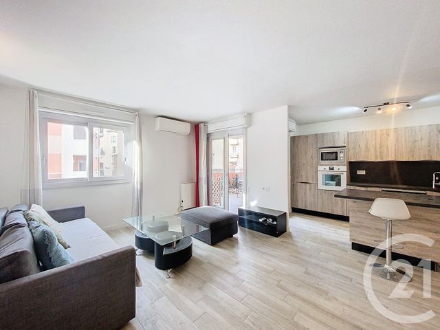 Appartement F3 à louer - 3 pièces - 65.78 m2 - NICE - 06 - PROVENCE-ALPES-COTE-D-AZUR - Century 21 Albert 1Er