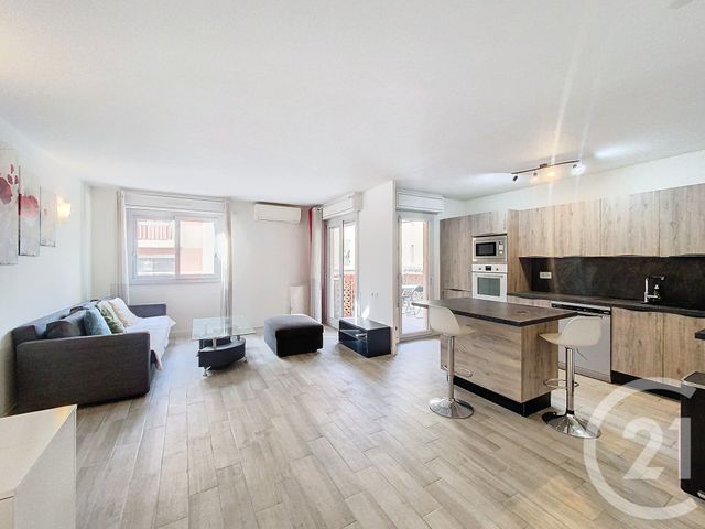 Appartement F3 à louer - 3 pièces - 65.78 m2 - NICE - 06 - PROVENCE-ALPES-COTE-D-AZUR - Century 21 Albert 1Er