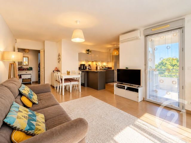 Appartement F3 à vendre - 3 pièces - 64.7 m2 - ANTIBES - 06 - PROVENCE-ALPES-COTE-D-AZUR - Century 21 Albert 1Er