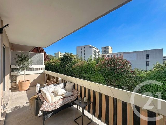 Appartement T4 à louer ANTIBES