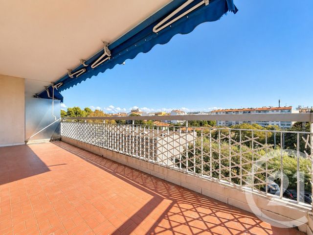 Appartement F2 à vendre - 2 pièces - 57.71 m2 - ANTIBES - 06 - PROVENCE-ALPES-COTE-D-AZUR - Century 21 Albert 1Er