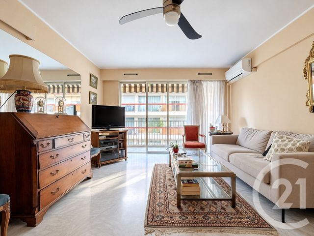 Appartement F3 à vendre ANTIBES