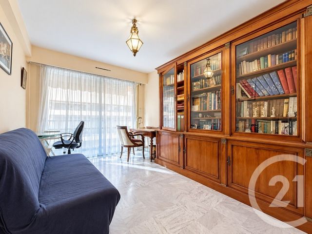 Appartement F3 à vendre - 3 pièces - 73.58 m2 - ANTIBES - 06 - PROVENCE-ALPES-COTE-D-AZUR - Century 21 Albert 1Er