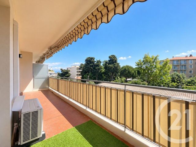 Appartement F3 à vendre ANTIBES