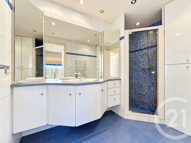 Appartement F3 à vendre - 3 pièces - 57.71 m2 - ANTIBES - 06 - PROVENCE-ALPES-COTE-D-AZUR - Century 21 Albert 1Er