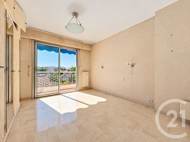 Appartement F3 à vendre - 3 pièces - 57.71 m2 - ANTIBES - 06 - PROVENCE-ALPES-COTE-D-AZUR - Century 21 Albert 1Er