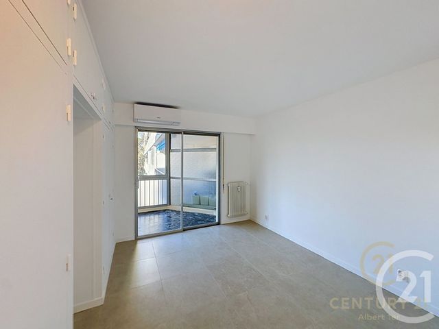 Appartement F4 à louer - 4 pièces - 82.84 m2 - ANTIBES - 06 - PROVENCE-ALPES-COTE-D-AZUR - Century 21 Albert 1Er