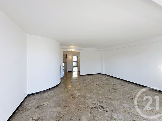 Appartement F4 à louer - 4 pièces - 82.84 m2 - ANTIBES - 06 - PROVENCE-ALPES-COTE-D-AZUR - Century 21 Albert 1Er